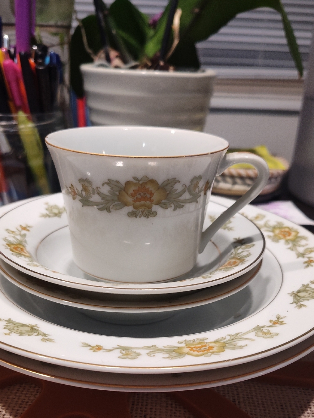 Four Crown China Sets  Elegant White and Gold Floral China Teacup & Saucer Set